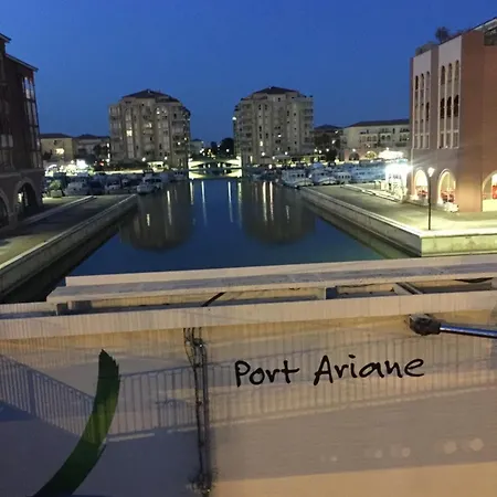 Bel Appartement,2 Chambres, Clim, Vue, Parking