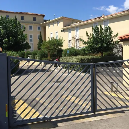 Bel Appartement,2 Chambres, Clim, Vue, Parking