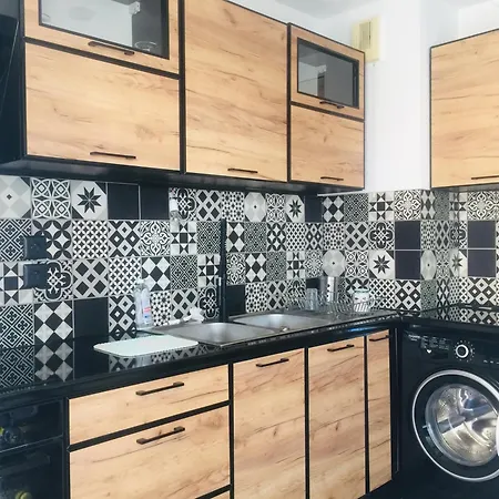 Apartman Bel Appartement,2 Chambres, Clim, Vue, Parking Lattes