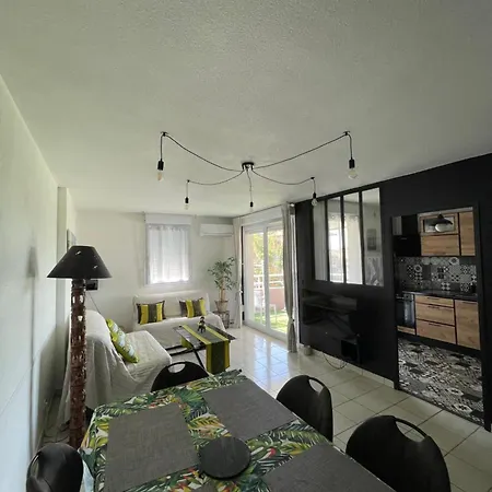Bel Appartement,2 Chambres, Clim, Vue, Parking * Lattes